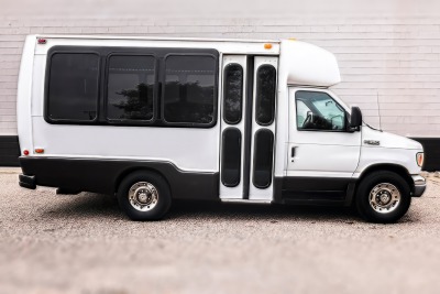 Cedar Rapids party buses